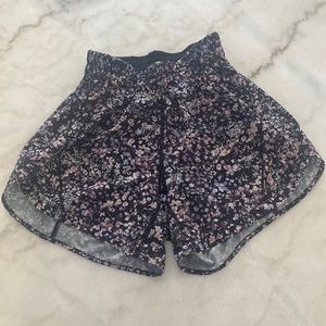 Lululemon Floral Spritz Multi Track That Short 5"